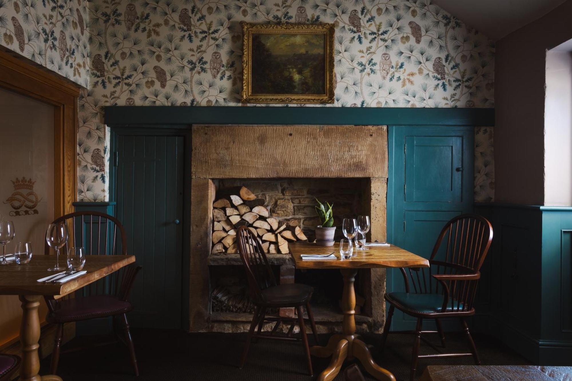 The Pilsley Inn - Chatsworth Baslow Exterior photo