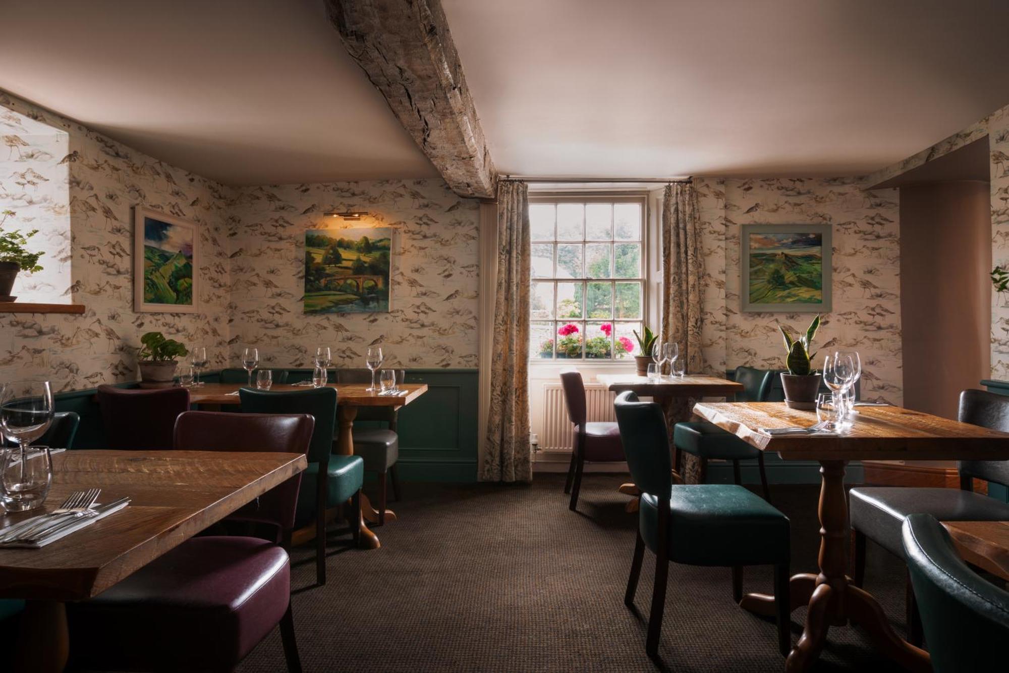 The Pilsley Inn - Chatsworth Baslow Exterior photo
